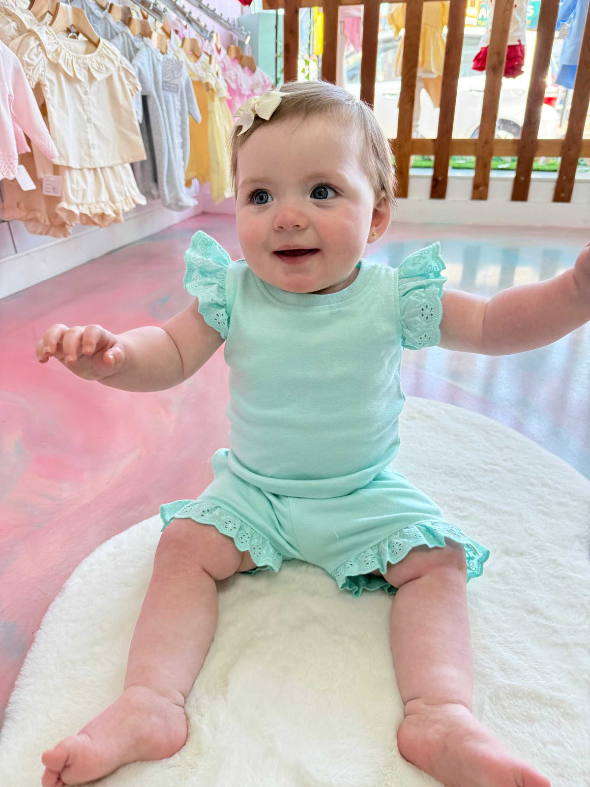 Frill shorts &amp; vest set