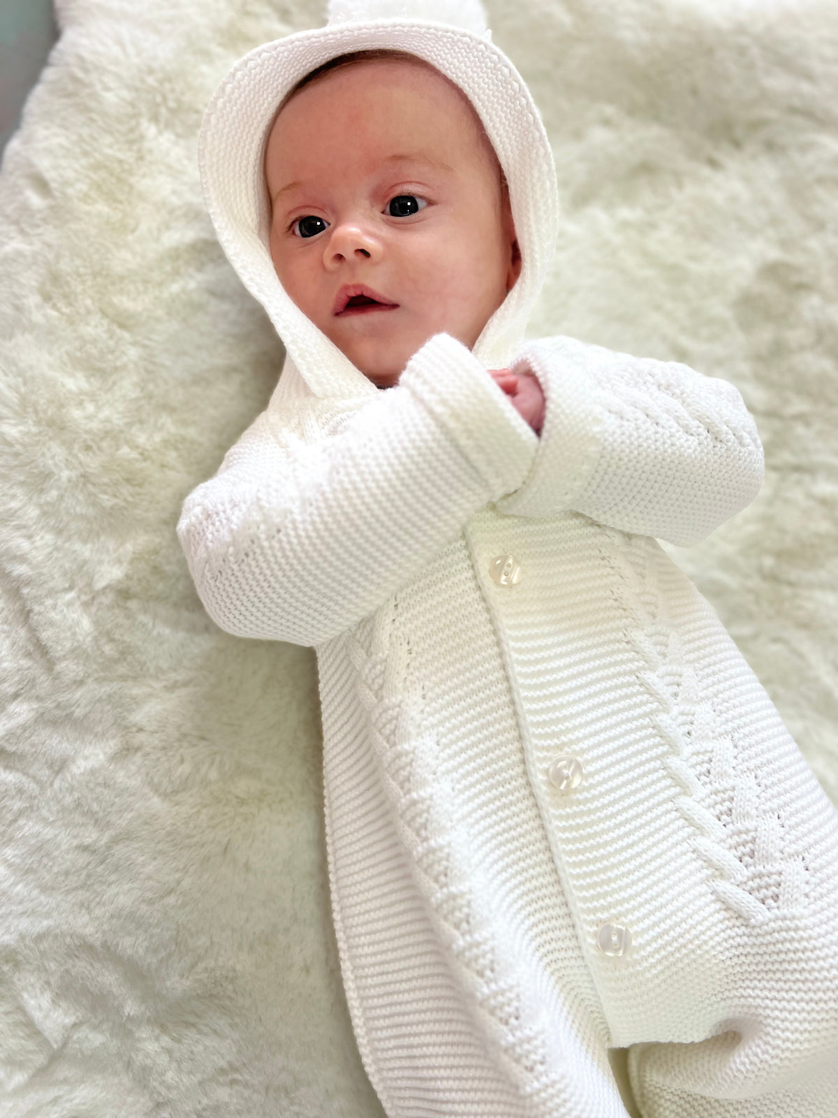 Dandelion white knitted pramsuit